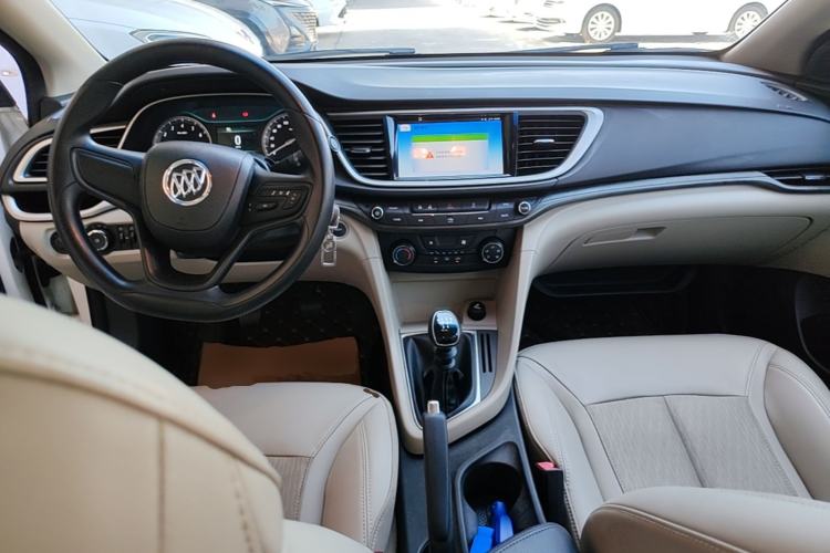 Used Buick GT 2017 15N Manual Elite Version Center Console