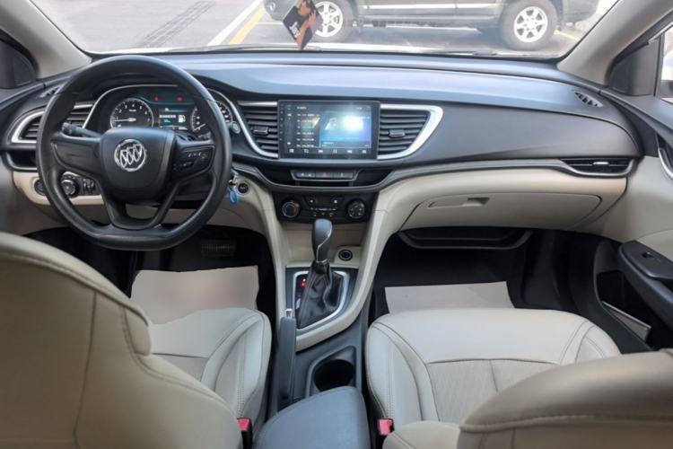Used Buick GT 2017 15N Automatic Elite Version Center Console