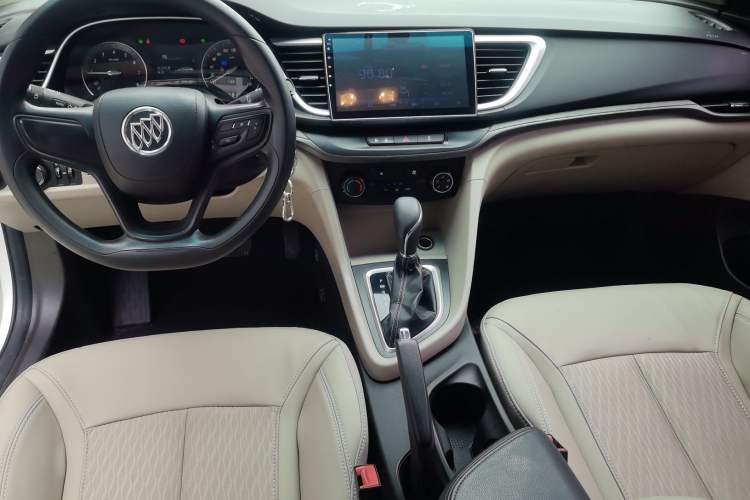 Used Buick GT 2017 15N Automatic Elite Version Center Console
