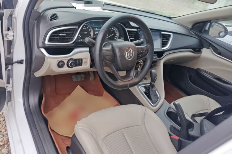 Used Buick GT 2017 15N Automatic Elite Version Center Console