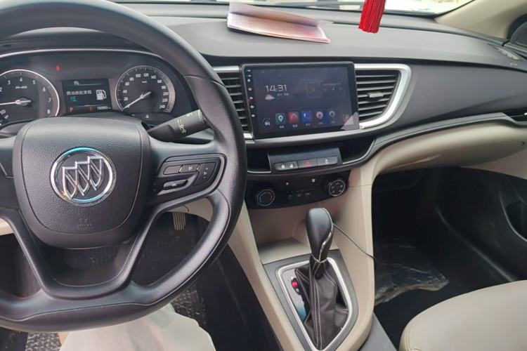 Used Buick GT 2017 15N Automatic Elite Version Center Console