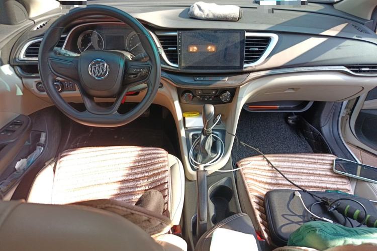 Used Buick GT 2017 15N Automatic Elite Version Center Console