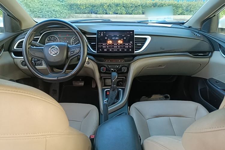 Used Buick GT 2017 15N Automatic Entry-Level Trim Center Console