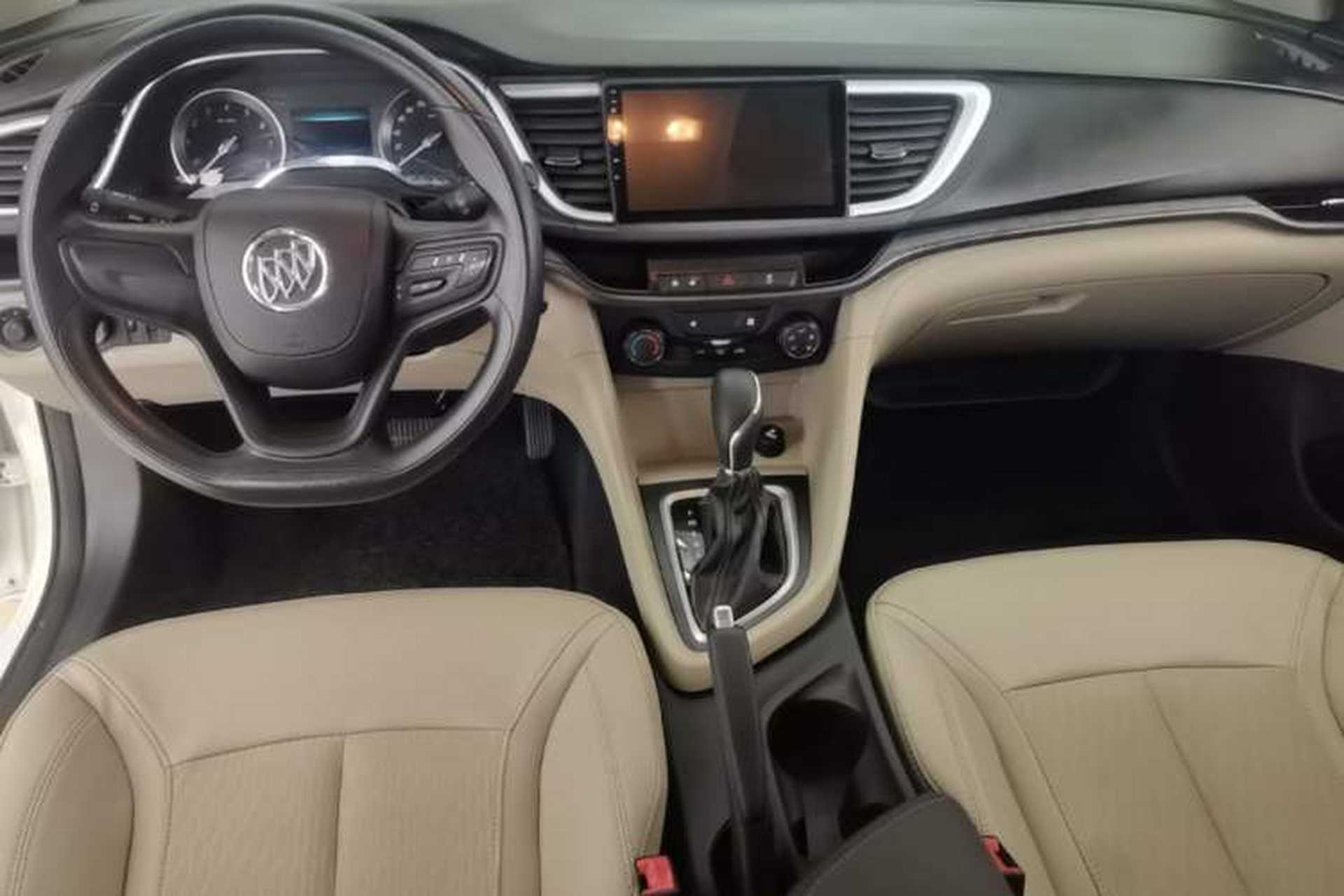 Used Buick GT 2017 15N Automatic Elite Version Center Console