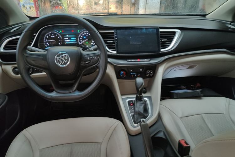Used Buick GT 2017 15N Automatic Elite Version Center Console