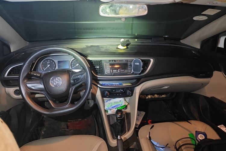 Used Buick GT 2017 15N Manual Elite Version Center Console