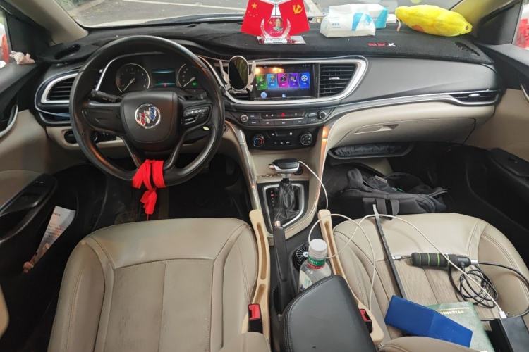Used Buick GT 2017 15N Automatic Elite Version Center Console