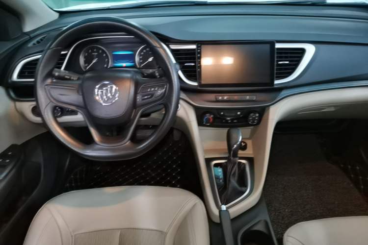 Used Buick GT 2017 15N Automatic Elite Version Center Console