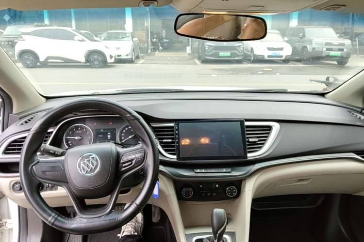 Used Buick GT 2017 15N Automatic Elite Version Center Console