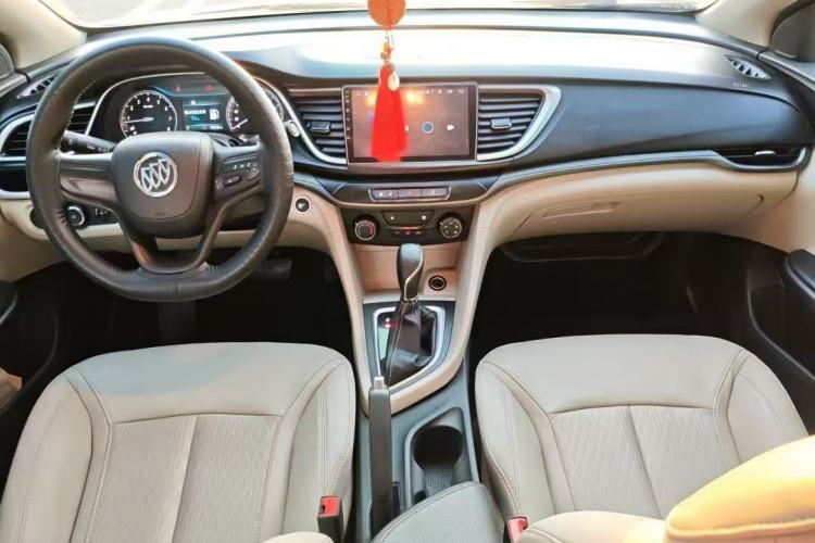 Used Buick GT 2017 15N Automatic Elite Version Center Console