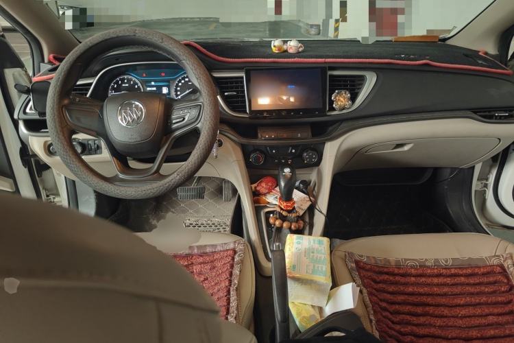 Used Buick GT 2017 15N Automatic Elite Version Center Console