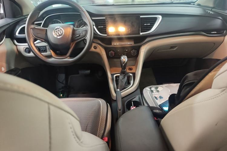 Used Buick GT 2017 15N Automatic Elite Version Center Console