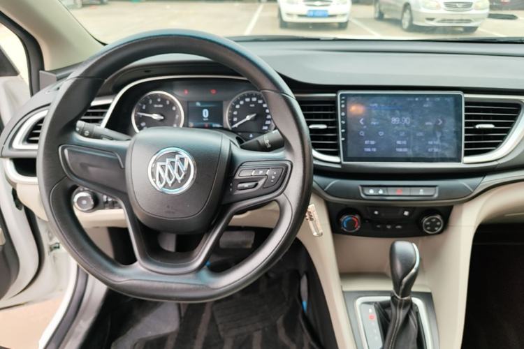 Used Buick GT 2017 15N Automatic Elite Version Center Console