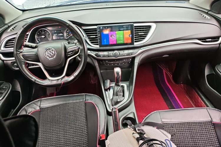 Used Buick GT 2017 15N Automatic Deluxe Edition Center Console