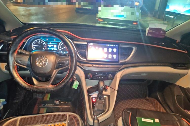 Used Buick GT 2017 15N Automatic Elite Version Center Console