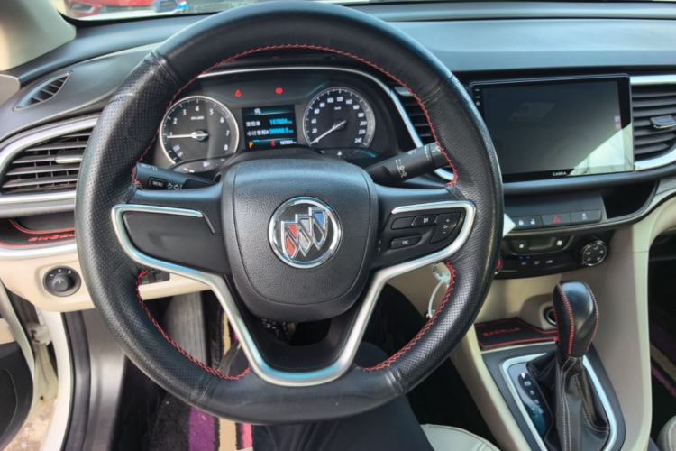 Used Buick GT 2017 15N Automatic Elite Version Center Console