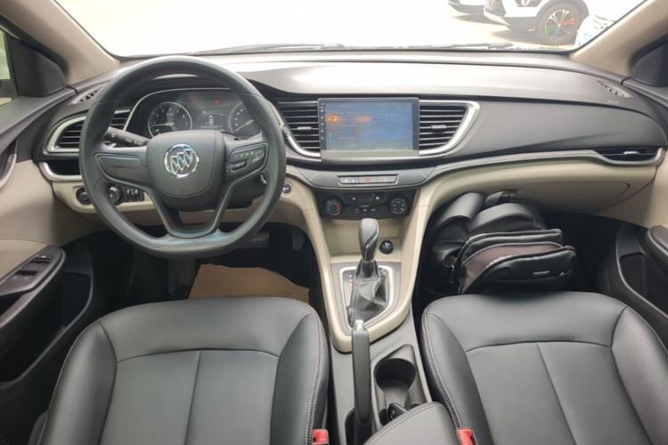 Used Buick GT 2017 15N Automatic Elite Version Center Console