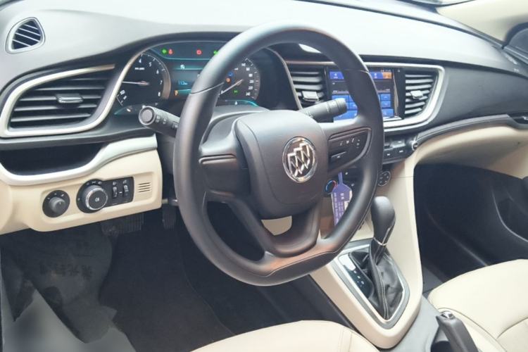 Used Buick GT 2017 15N Automatic Elite Version Center Console