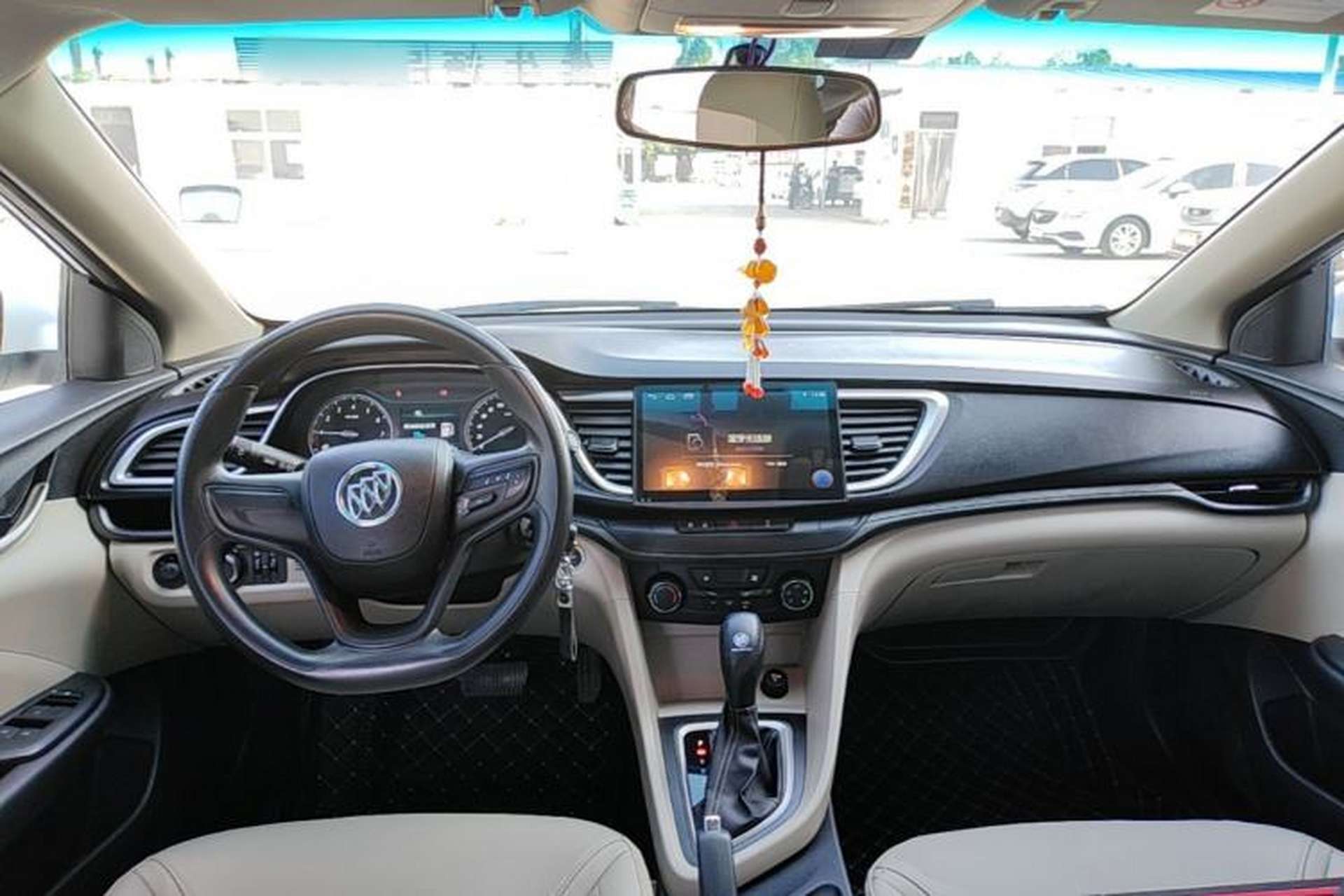 Used Buick GT 2017 15N Automatic Elite Version Center Console