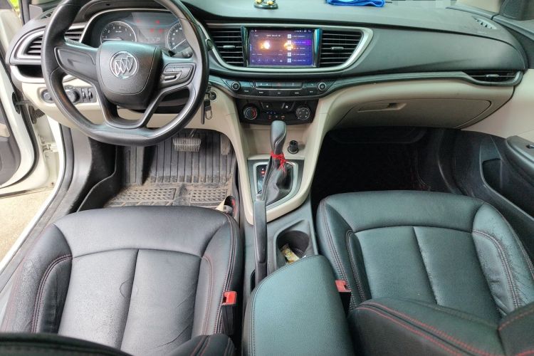 Used Buick GT 2017 15N Automatic Entry-Level Trim Center Console