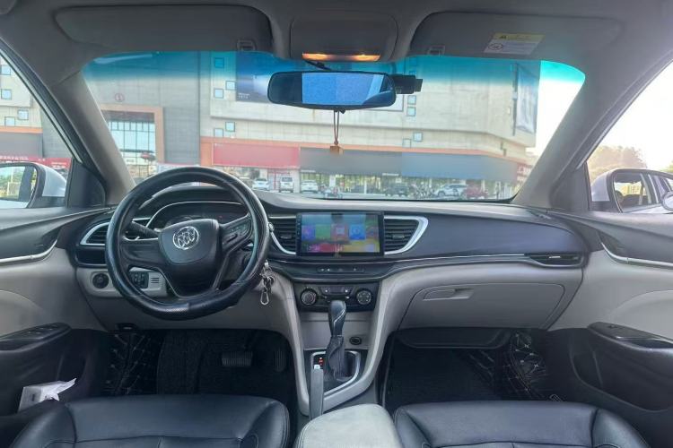 Used Buick GT 2017 15N Automatic Entry-Level Trim Center Console
