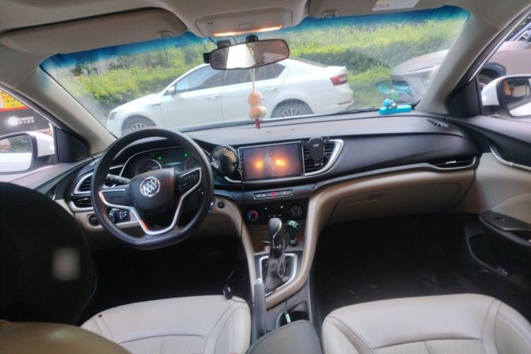 Used Buick GT 2017 15N Automatic Elite Version Center Console