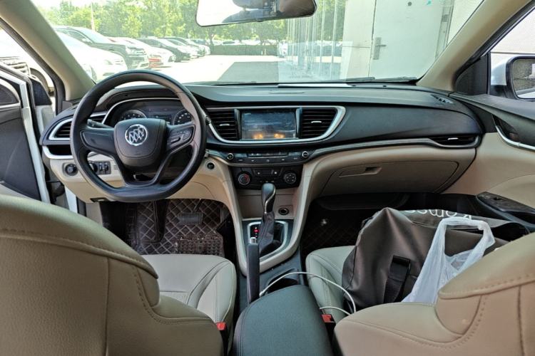 Used Buick GT 2017 15N Automatic Elite Version Center Console
