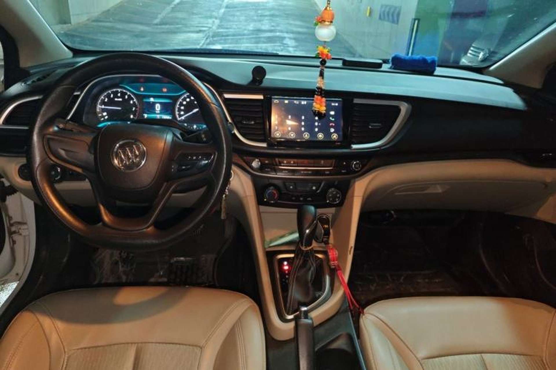 Used Buick GT 2017 15N Automatic Elite Version Center Console