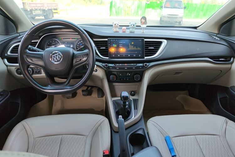Used Buick GT 2017 15N Manual Elite Version Center Console