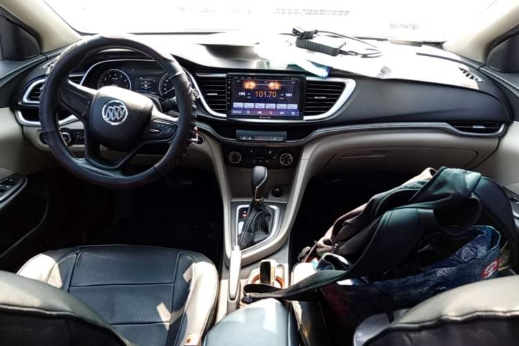 Used Buick GT 2017 15N Automatic Elite Version Center Console