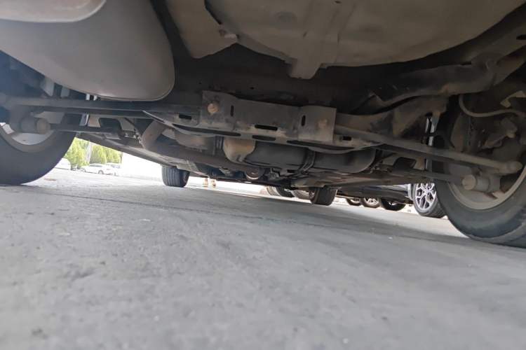 Used Buick GT 2017 15N Manual Entry-Level Trim Chassis Rear