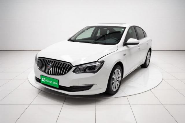 Ojetý Buick GT 2017 15N Manual Elite Version