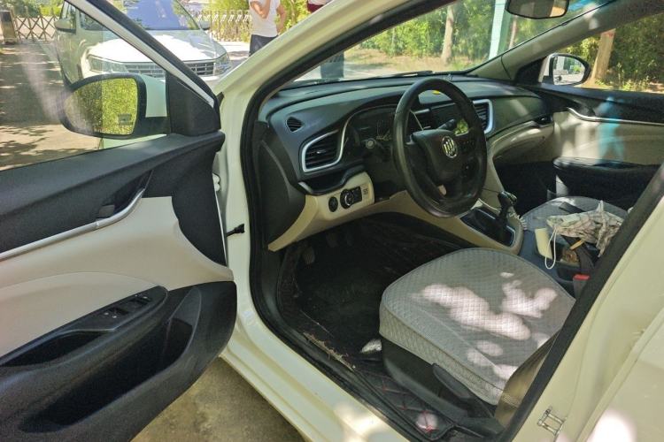 Used Buick GT 2017 15N Manual Elite Version Driver Seat