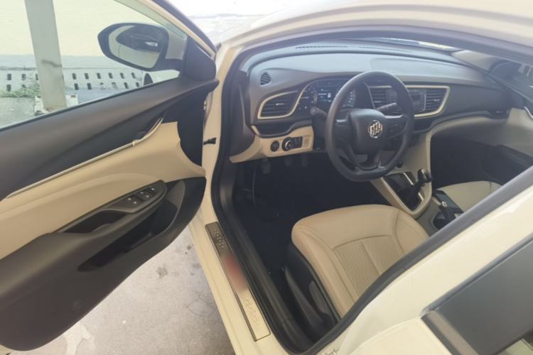 Used Buick GT 2017 15N Manual Elite Version Driver Seat