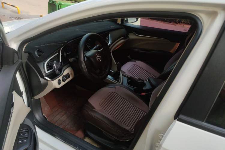 Used Buick GT 2017 15N Automatic Entry-Level Trim Driver Seat