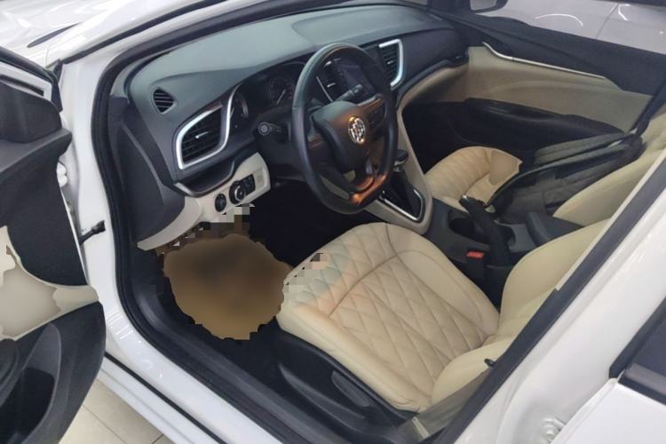 Used Buick GT 2017 15N Automatic Elite Version Driver Seat