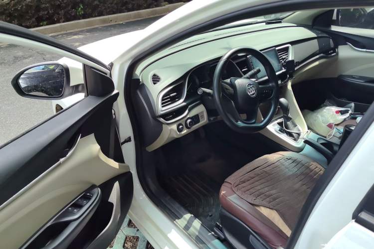 Used Buick GT 2017 15N Automatic Entry-Level Trim Driver Seat