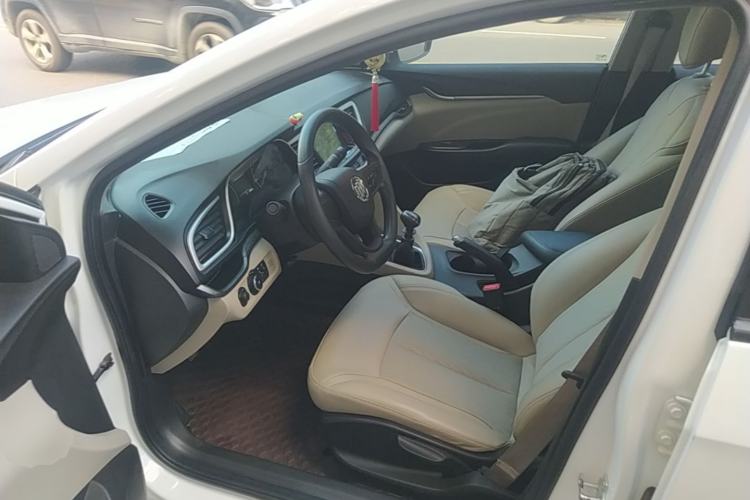 Used Buick GT 2017 15N Manual Elite Version Driver Seat