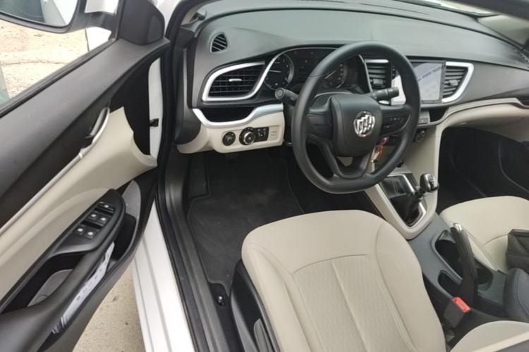 Used Buick GT 2017 15N Manual Entry-Level Trim Driver Seat