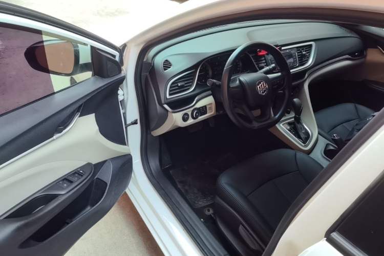 Used Buick GT 2017 15N Automatic Entry-Level Trim Driver Seat
