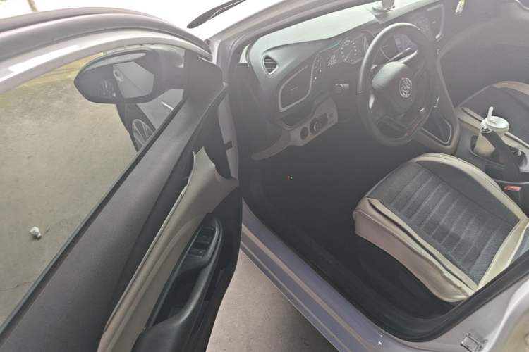 Used Buick GT 2017 15N Automatic Entry-Level Trim Driver Seat