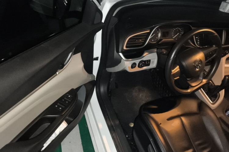 Used Buick GT 2017 15N Automatic Entry-Level Trim Driver Seat