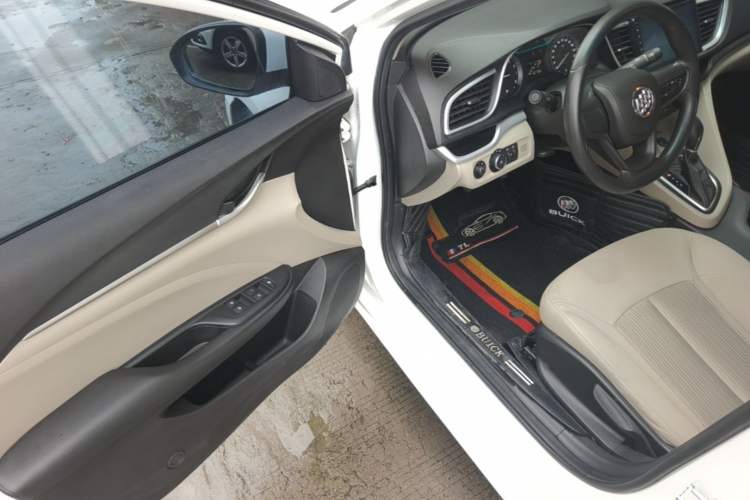 Used Buick GT 2017 15N Automatic Entry-Level Trim Driver Seat