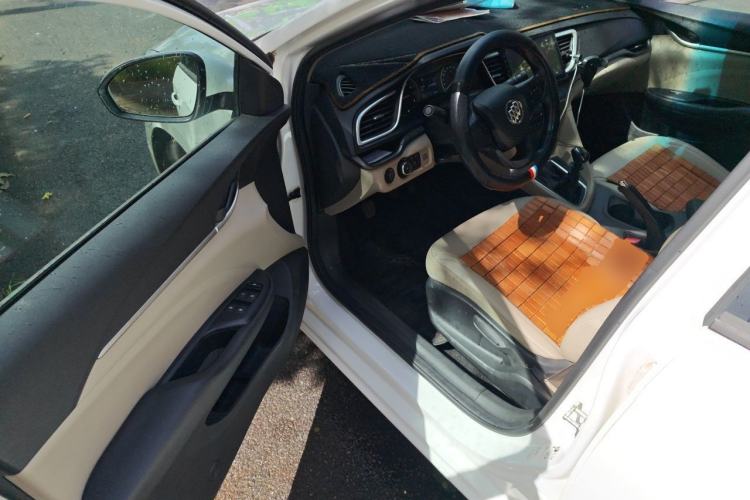 Used Buick GT 2017 15N Manual Elite Version Driver Seat