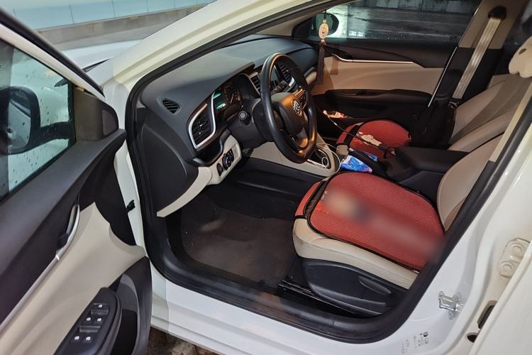 Used Buick GT 2017 15N Automatic Elite Version Driver Seat