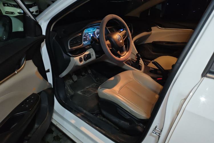 Used Buick GT 2017 15N Manual Elite Version Driver Seat