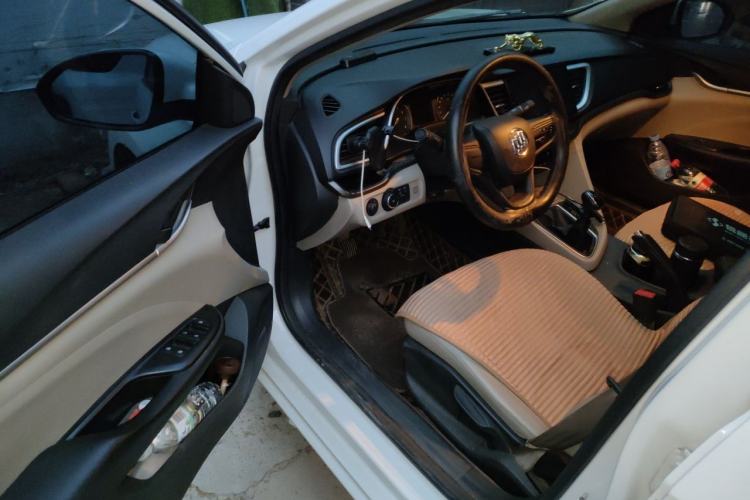 Used Buick GT 2017 15N Manual Elite Version Driver Seat