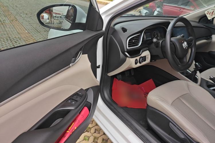 Used Buick GT 2017 15N Manual Elite Version Driver Seat