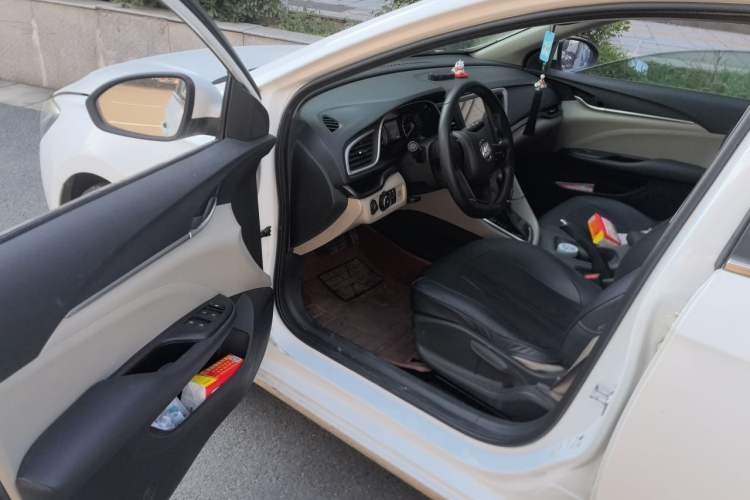 Used Buick GT 2017 15N Automatic Entry-Level Trim Driver Seat
