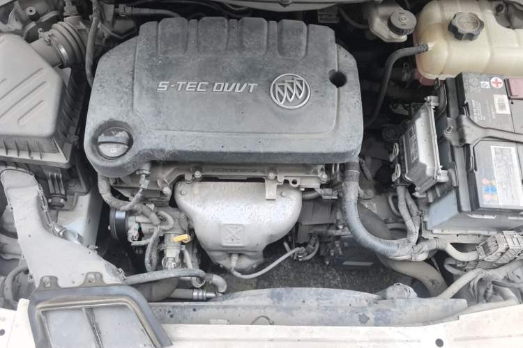 Used Buick GT 2017 15N Automatic Elite Version Engine Bay